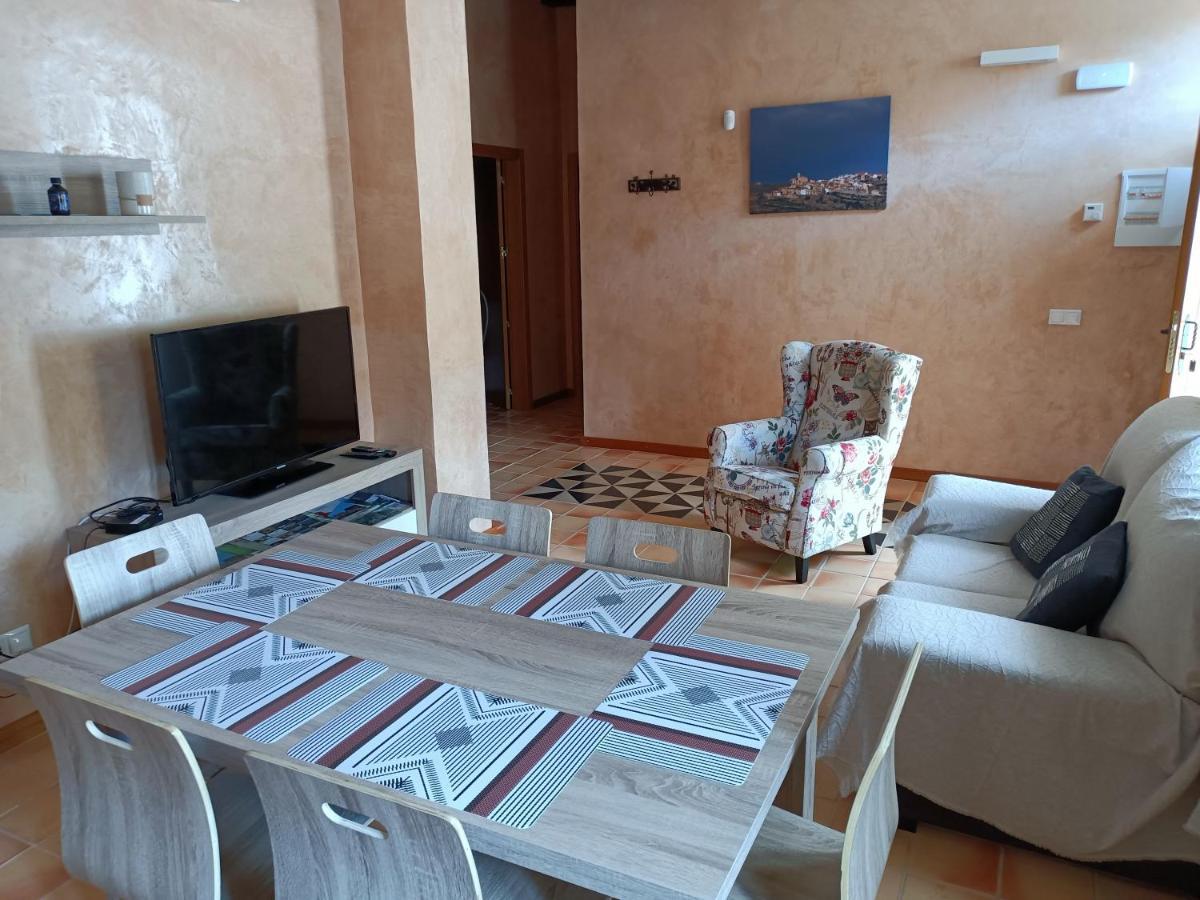Вилла Casa Sala Pinta Castellfort Экстерьер фото